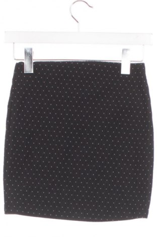 Пола Bershka, Размер XS, Цвят Многоцветен, Цена 2,04 €