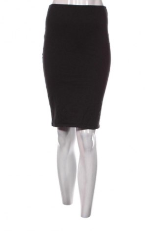 Пола Clockhouse, Размер S, Цвят Черен, Цена 2,04 €