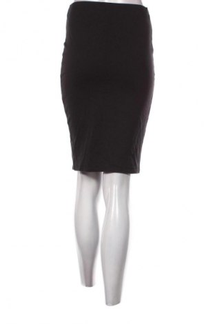 Пола Clockhouse, Размер S, Цвят Черен, Цена 2,04 €