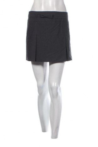 Пола Clockhouse, Размер M, Цвят Сив, Цена 2,04 €