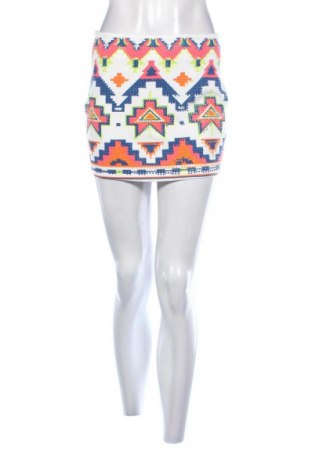 Пола Club L, Размер M, Цвят Многоцветен, Цена 2,04 €