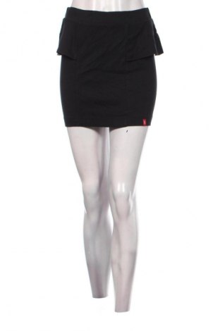 Пола Edc By Esprit, Размер S, Цвят Черен, Цена 3,57 €