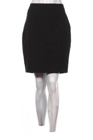 Пола F&F, Размер M, Цвят Черен, Цена 2,04 €