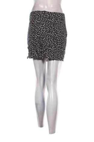 Пола Fb Sister, Размер M, Цвят Многоцветен, Цена 2,04 €