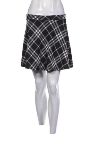 Пола Fb Sister, Размер S, Цвят Многоцветен, Цена 4,09 €