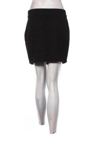 Пола Fb Sister, Размер M, Цвят Черен, Цена 2,04 €