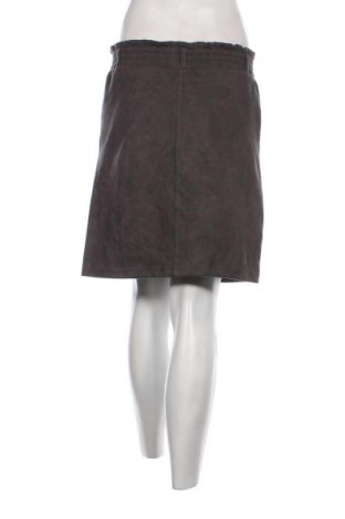 Пола Gina Benotti, Размер M, Цвят Сив, Цена 2,04 €