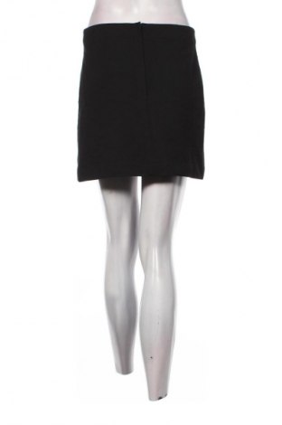 Пола H&M, Размер M, Цвят Черен, Цена 2,04 €