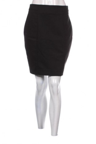 Пола H&M, Размер M, Цвят Черен, Цена 2,04 €