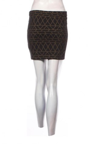 Пола H&M, Размер S, Цвят Многоцветен, Цена 10,22 €