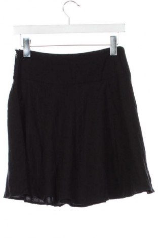 Пола H&M, Размер XS, Цвят Черен, Цена 2,04 €