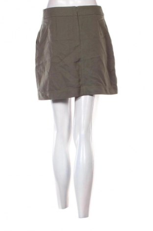 Пола H&M, Размер M, Цвят Зелен, Цена 2,04 €