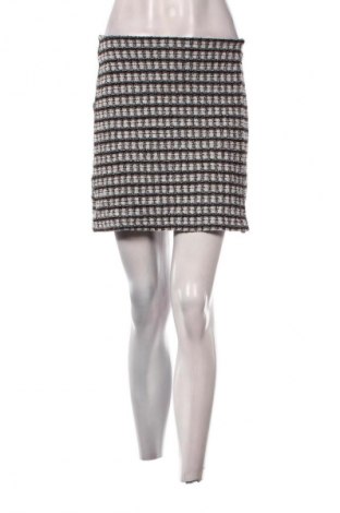 Пола H&M Divided, Размер S, Цвят Многоцветен, Цена 2,04 €