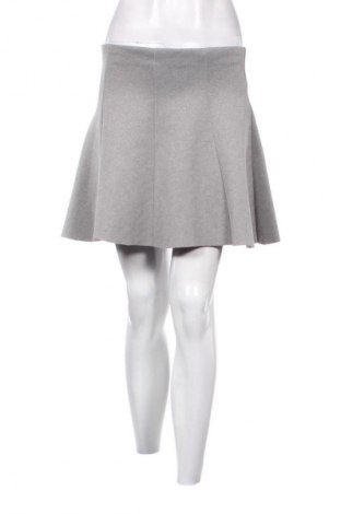 Пола H&M Divided, Размер S, Цвят Сив, Цена 2,04 €