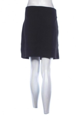 Пола Lola & Liza, Размер M, Цвят Черен, Цена 2,04 €