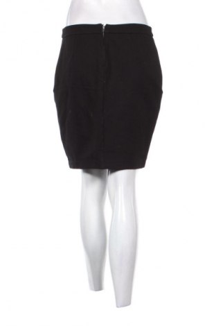 Пола Maison Scotch, Размер M, Цвят Черен, Цена 2,55 €