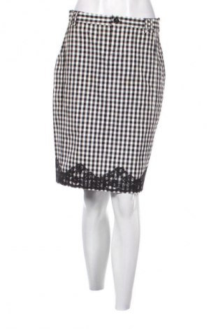 Пола Mango, Размер M, Цвят Многоцветен, Цена 2,04 €