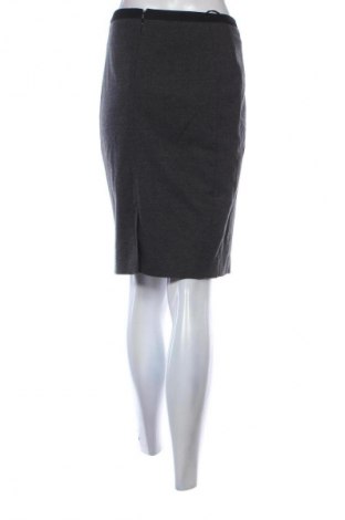 Пола Mango, Размер S, Цвят Многоцветен, Цена 2,55 €