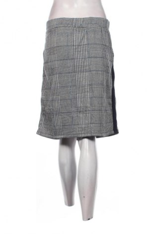 Пола Miss Etam, Размер XL, Цвят Многоцветен, Цена 2,04 €