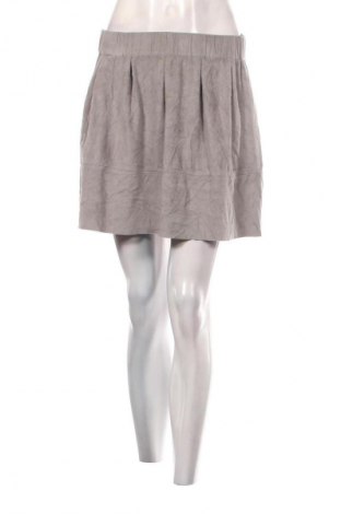 Пола Moves, Размер S, Цвят Сив, Цена 2,04 €