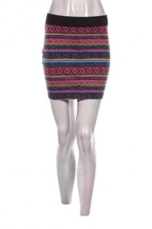 Пола ONLY, Размер M, Цвят Многоцветен, Цена 2,04 €