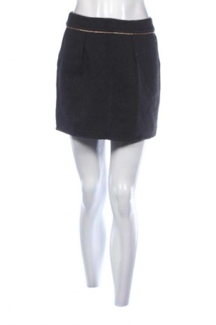 Пола ONLY, Размер M, Цвят Черен, Цена 2,04 €