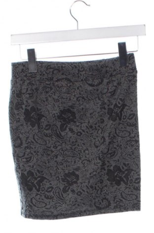 Пола ONLY, Размер XS, Цвят Многоцветен, Цена 10,73 €