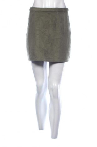 Пола Primark, Размер S, Цвят Зелен, Цена 2,04 €