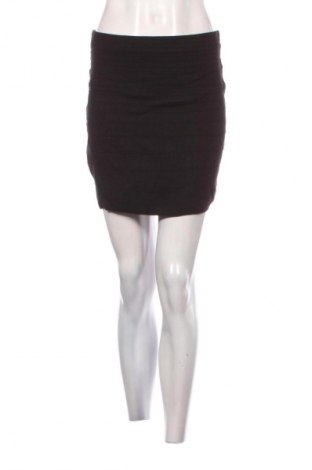 Пола Promod, Размер L, Цвят Черен, Цена 2,04 €