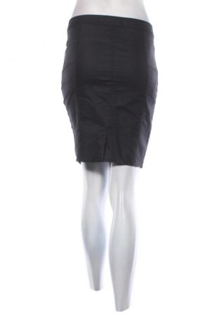 Φούστα Reserved, Μέγεθος S, Χρώμα Μαύρο, Τιμή 5,00 €