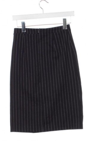 Пола Reserved, Размер XS, Цвят Многоцветен, Цена 2,04 €