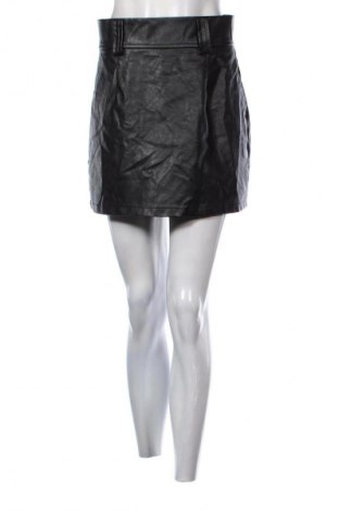 Пола SHEIN, Размер M, Цвят Черен, Цена 2,04 €