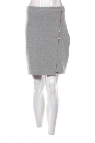 Пола Saint Tropez, Размер XL, Цвят Сив, Цена 2,04 €