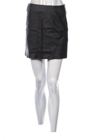 Пола Sinsay, Размер S, Цвят Черен, Цена 2,04 €