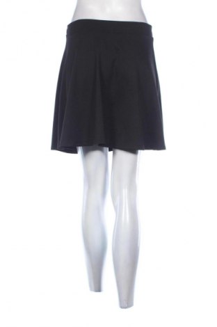 Пола Sinsay, Размер L, Цвят Черен, Цена 2,04 €