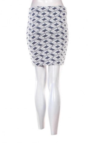 Пола Stradivarius, Размер S, Цвят Многоцветен, Цена 2,04 €