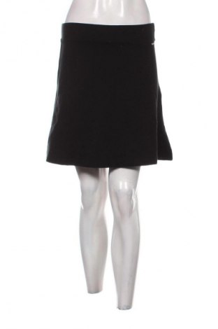 Пола Tom Tailor, Размер S, Цвят Черен, Цена 2,04 €