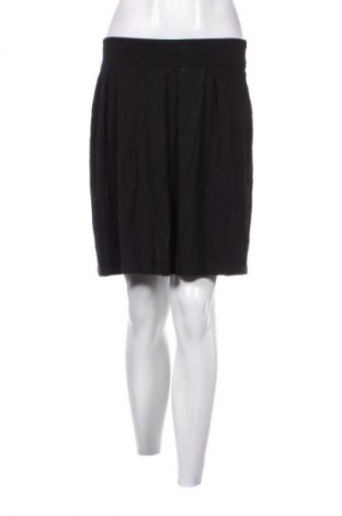 Пола Tom Tailor, Размер M, Цвят Черен, Цена 4,60 €