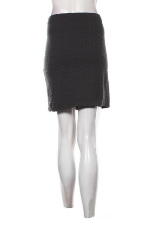 Пола True, Размер L, Цвят Многоцветен, Цена 2,04 €