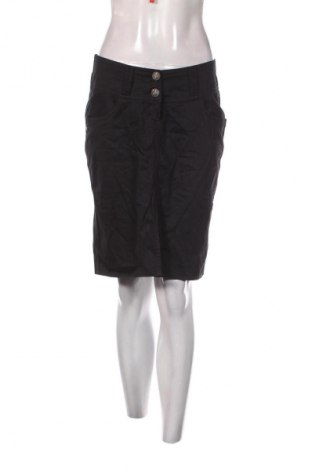 Пола Unbranded, Размер M, Цвят Черен, Цена 2,04 €