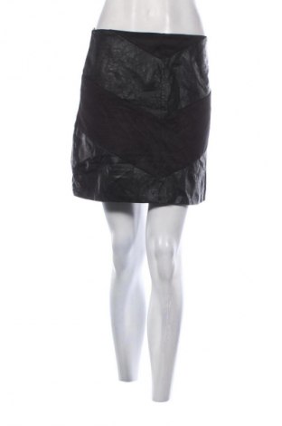 Пола Unbranded, Размер S, Цвят Черен, Цена 2,04 €