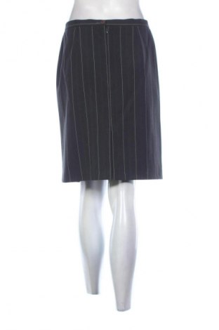 Пола Unbranded, Размер M, Цвят Черен, Цена 2,04 €