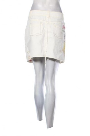 Пола Unbranded, Размер M, Цвят Многоцветен, Цена 2,04 €