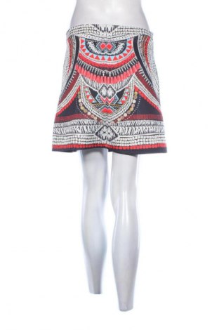 Пола Unbranded, Размер S, Цвят Многоцветен, Цена 2,04 €