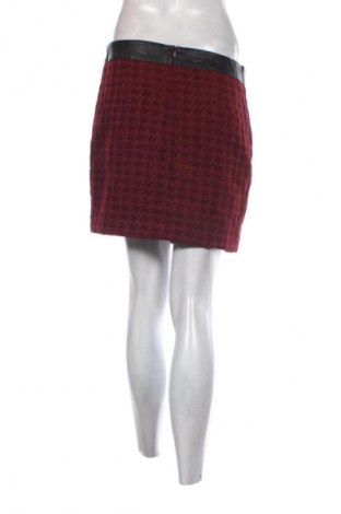 Пола United Colors Of Benetton, Размер M, Цвят Червен, Цена 2,04 €