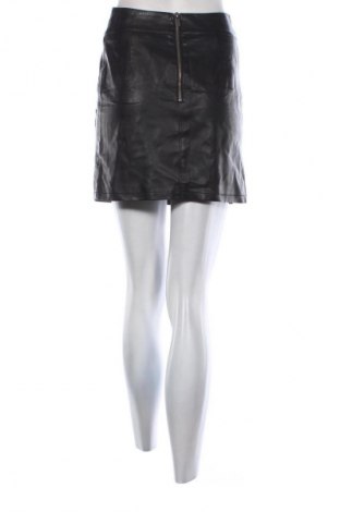 Spódnica Vero Moda, Rozmiar S, Kolor Czarny, Cena 6,99 zł