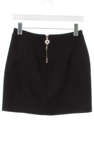 Пола Vero Moda, Размер XS, Цвят Черен, Цена 3,06 €