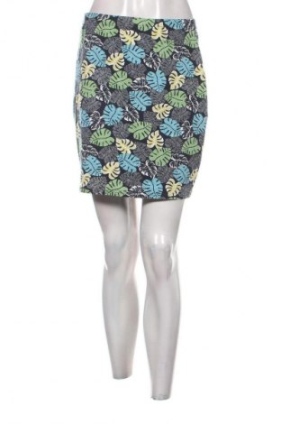 Пола Yessica, Размер M, Цвят Многоцветен, Цена 2,04 €