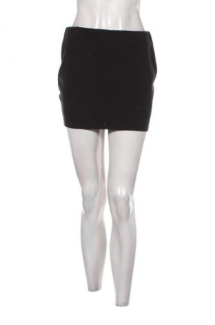 Пола Zara, Размер L, Цвят Черен, Цена 2,04 €