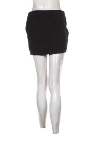 Пола Zara, Размер L, Цвят Черен, Цена 2,04 €